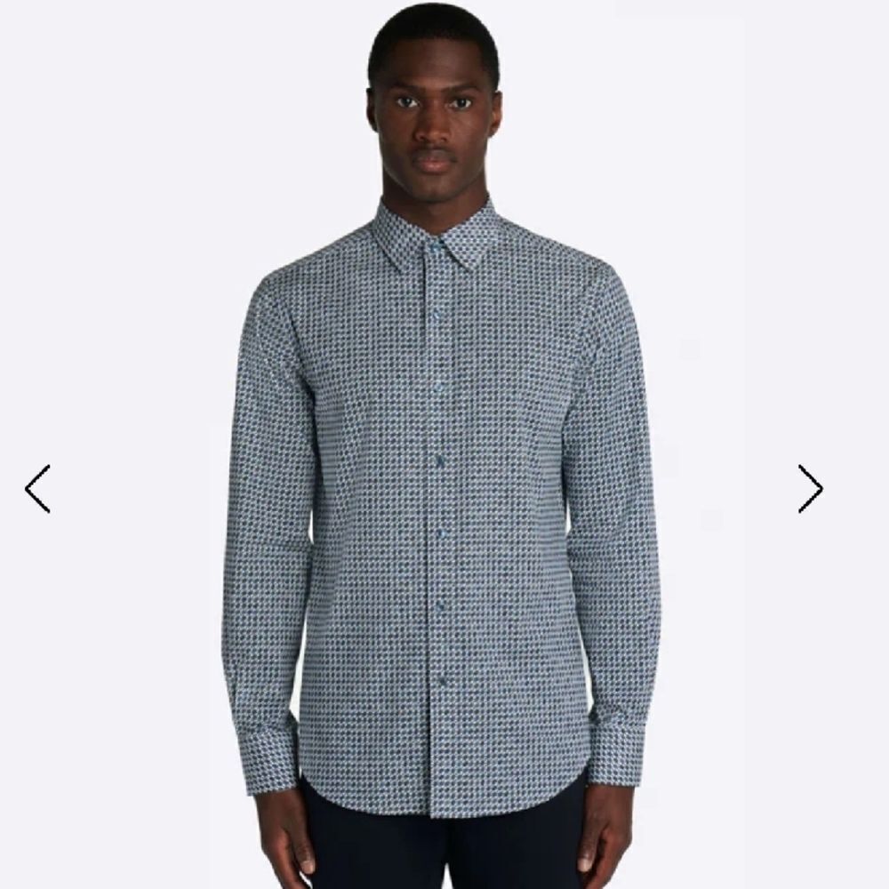 Bugatchi Shaped Fit Button Down, Geometric Design… - image 2